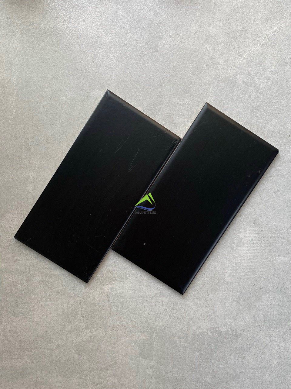 GACH THẺ PHẲNG MB75156