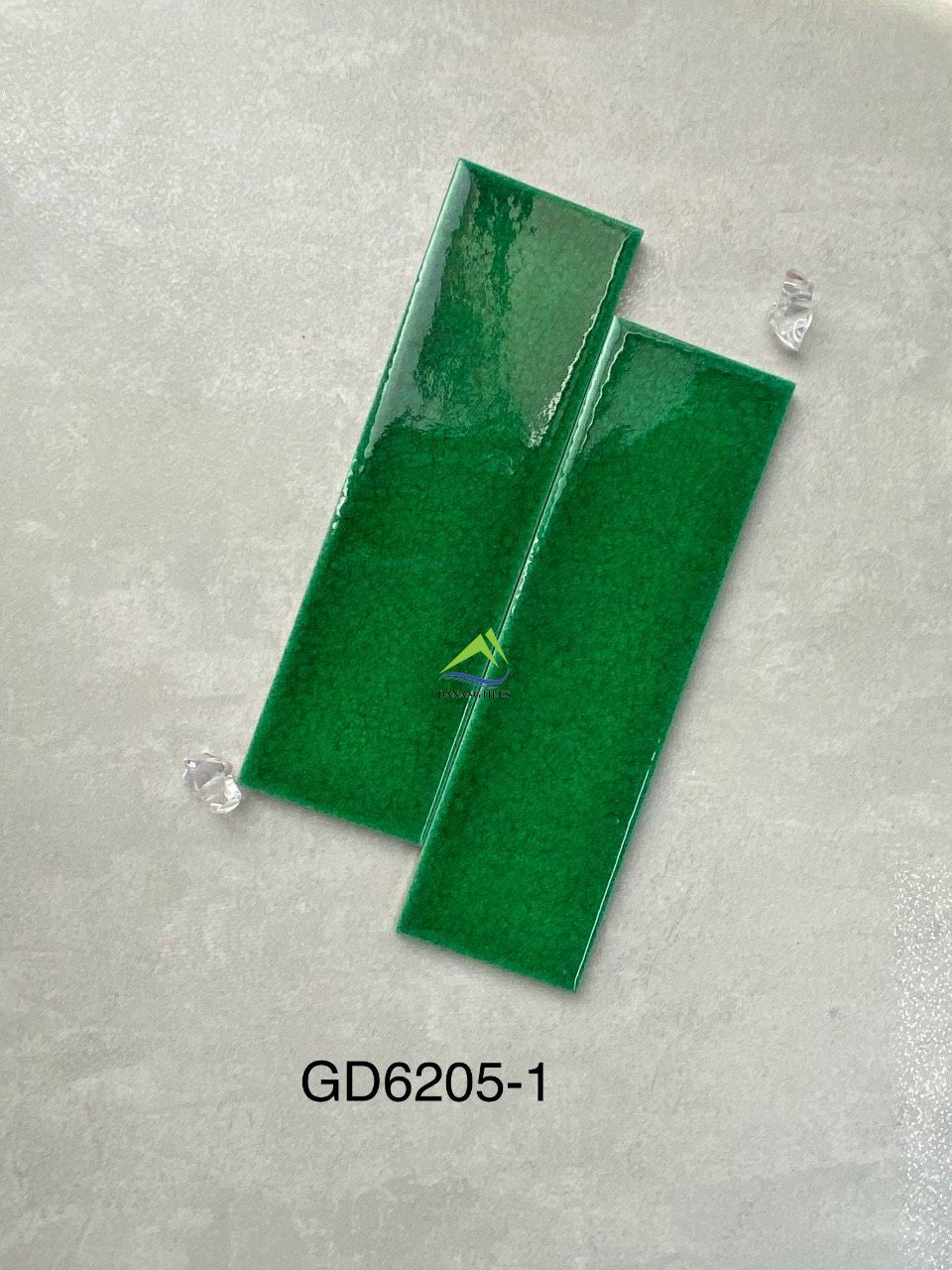 GẠCH THẺ RẠN GD6205
